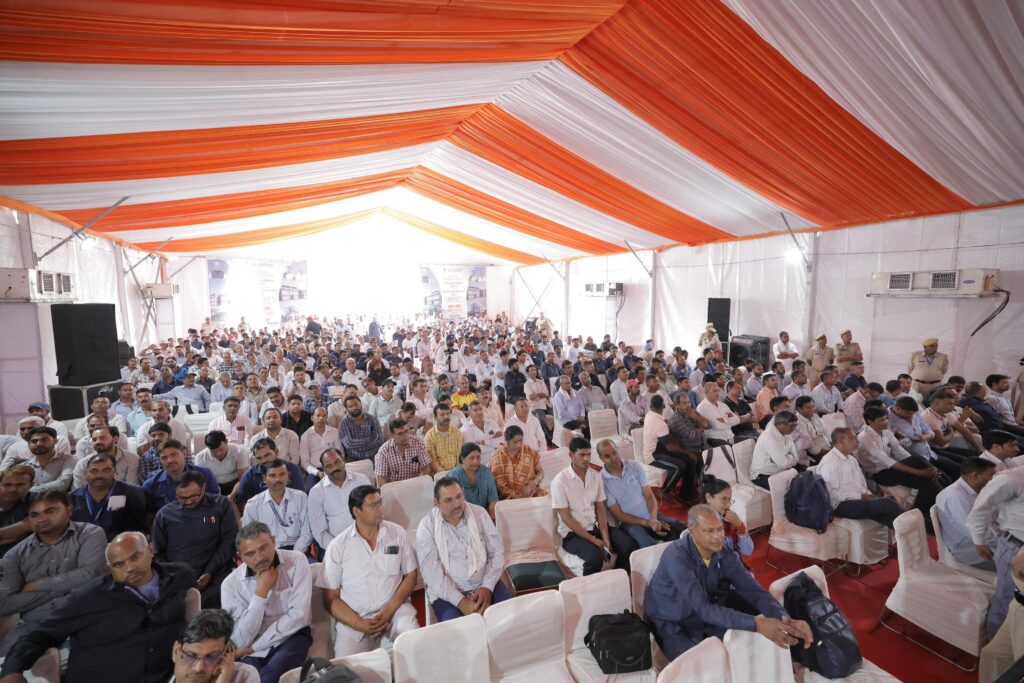 दिल्ली में EV ट्रांसपोर्ट को बड़ी रफ्तार: 200 नई इलेक्ट्रिक बसें शुरू, दिल्ली-रोहतक इंटरस्टेट सेवा का शुभारंभ