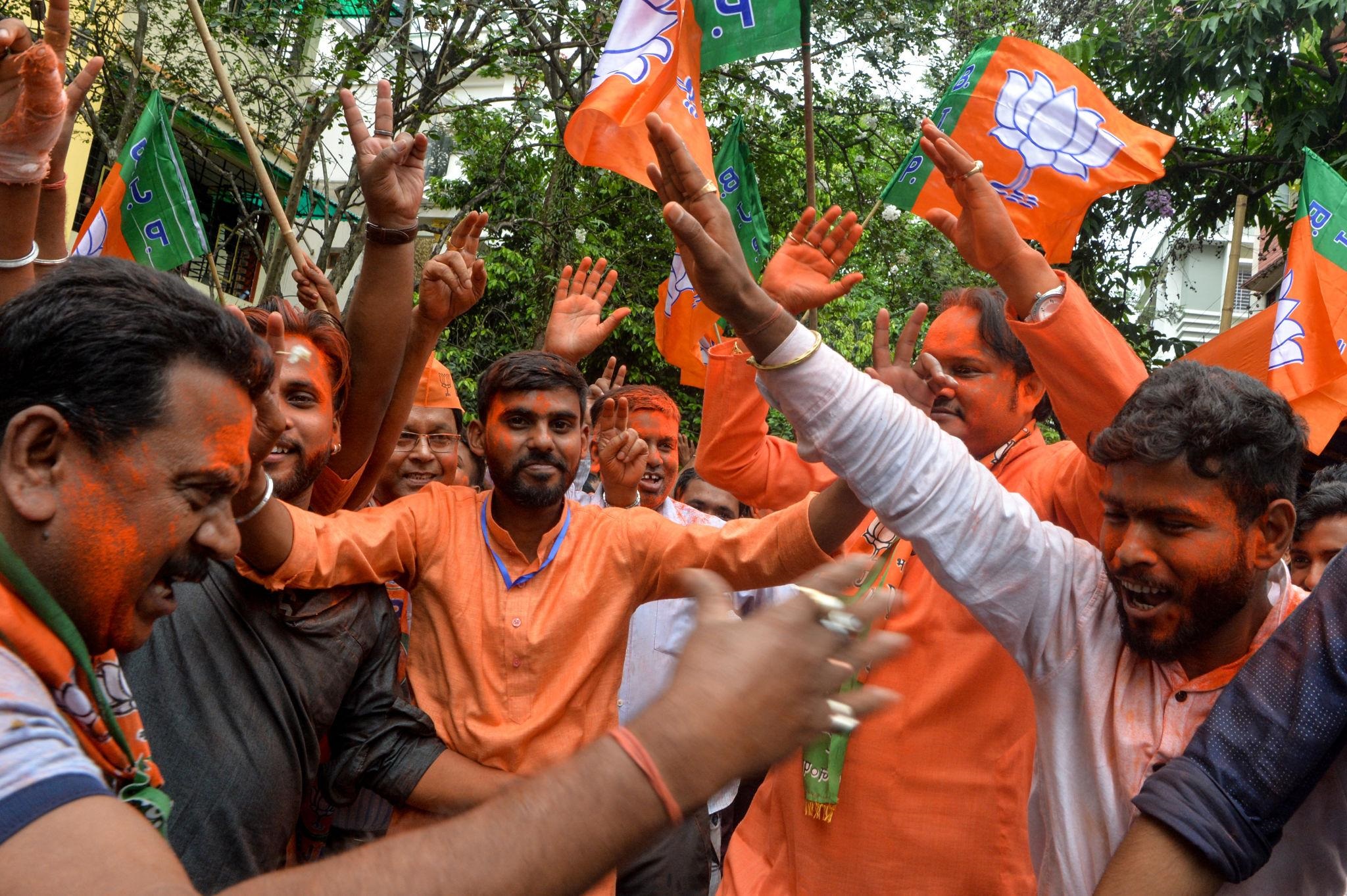 बंगाल में सत्ता परिवर्तन! 🔥 बीजेपी की ऐतिहासिक जीत, टीएमसी को बड़ा झटका