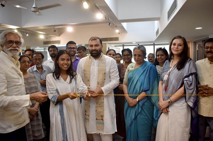 New Delhi: A wonderful blend of Yoga and Khadi! KVIC has launched the ‘Swadha’ wellness wear collection ahead of International Yoga Day.