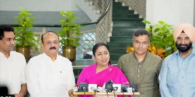 Delhi Lakshmi Yojana launches on August 1: Eligible women to receive ₹2,500 monthly; first DBT installment to arrive on Raksha Bandhan.